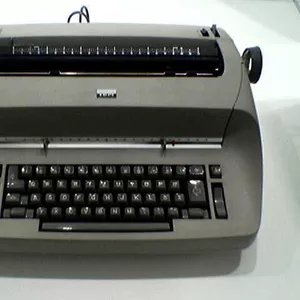 пишущую машинку