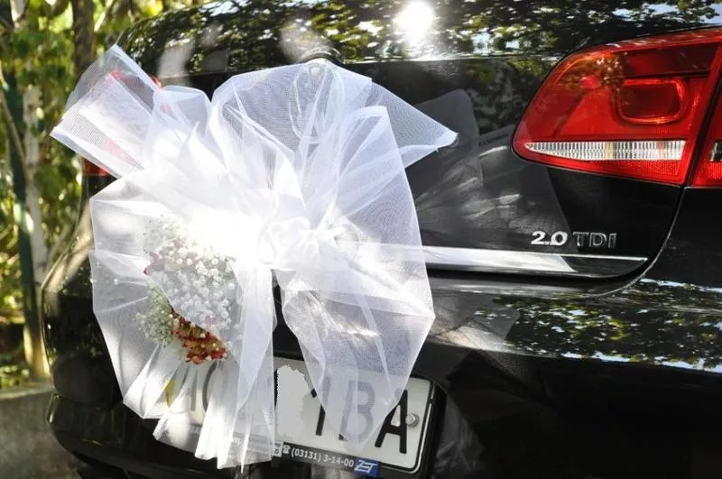 Авто на весілля Volkswagen Passat 2.0 TDI, чорного колльору.  2