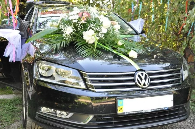 Авто на весілля Volkswagen Passat 2.0 TDI, чорного колльору. 