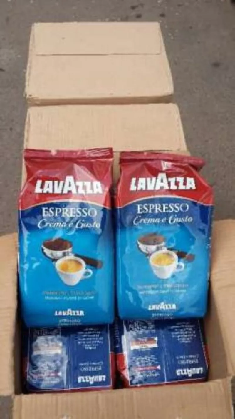  Кофе LAVAZZA Crema e Gusto Espresso,  30% arabica  2