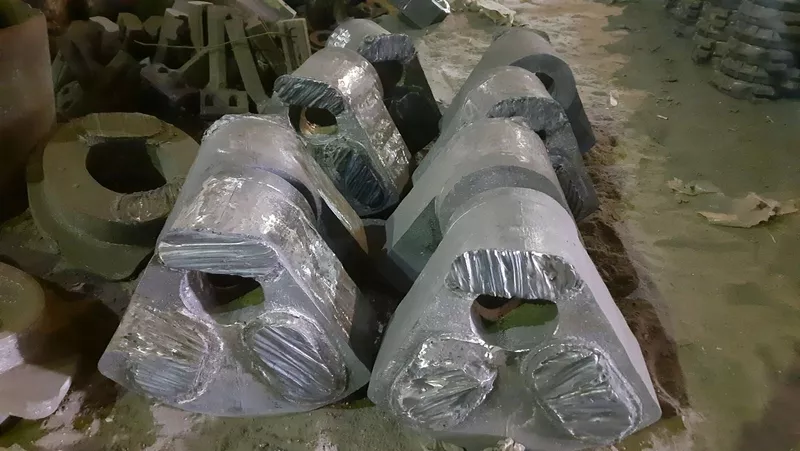 Пропонуємо виробництво литих деталей,  зокрема великогабаритних 4