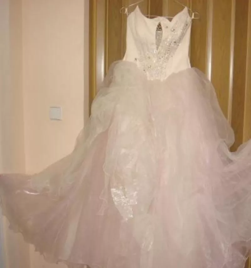 красивое свадебное платье 